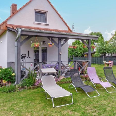 Nice Home In Nowe Warpno With Kitchen Eksteriør bilde
